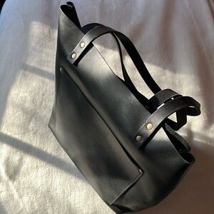 Portland Leather black medium bag